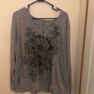 Hooded long sleeve shirt